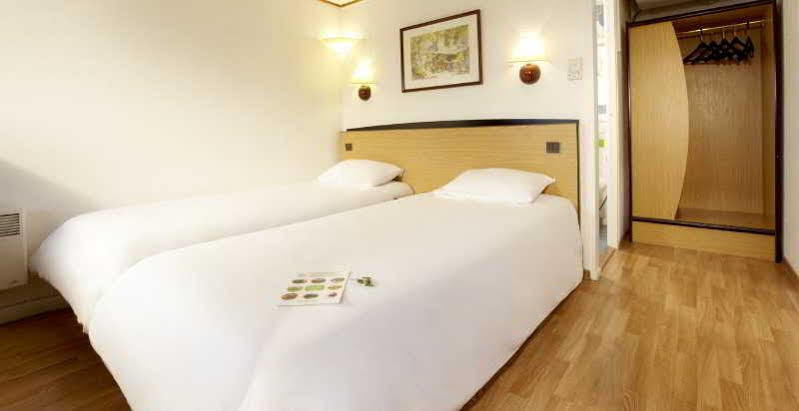 กีริยาด ดิเร็ค น็องซี ซุด คริส โฮเทล Hotel Essey-les-Nancy ภายนอก รูปภาพ